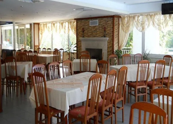 Pliska Hotel 3*
